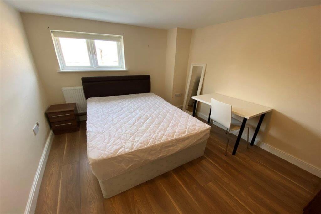 Apartment in Nottingham - More