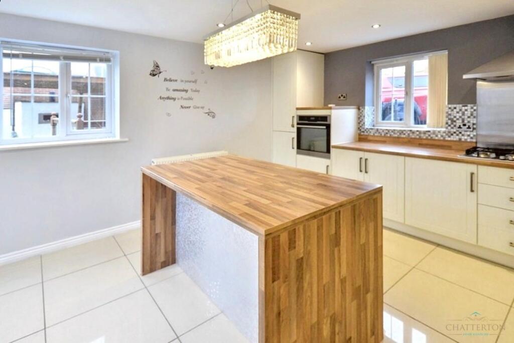 Costard Lane, Evesham, WR11 3JF photo 4