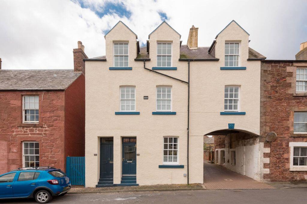 Main image of property: 30A Castle Street, Dunbar, EH42 1EY