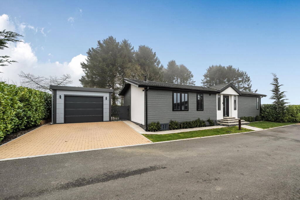 Main image of property: Tyes Close, Ludford, Market Rasen, Lincolnshire, LN8 6FE