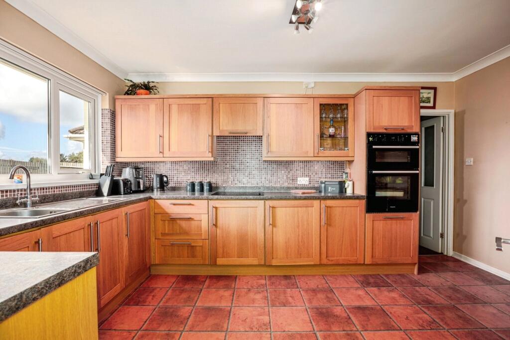 House in Swansea - View 4