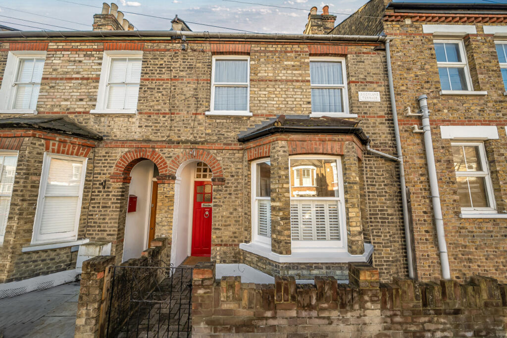 Main image of property: St. Louis Road, London, SE27
