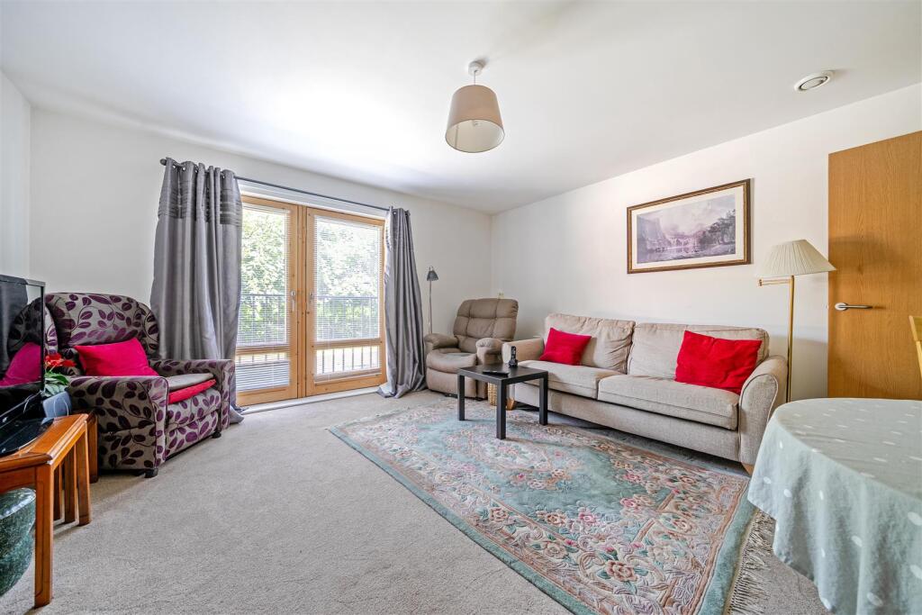 Apartment in Chester, Northgate Village, City of Chester - View 3