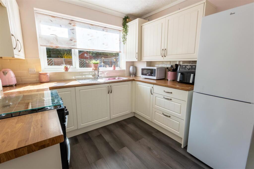 Additional image 5 of Romford Close, Sheldon, Birmingham