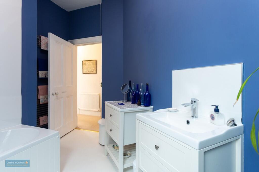 Apartment in Taunton - View 5