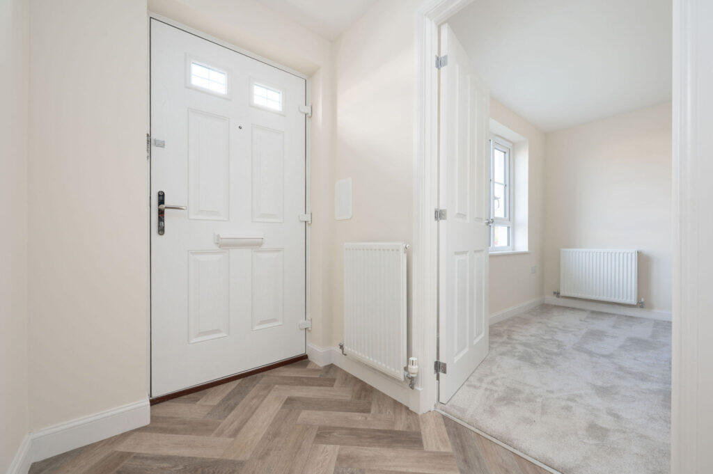 35 Riverway Place, Stirling FK8 1AN photo 4