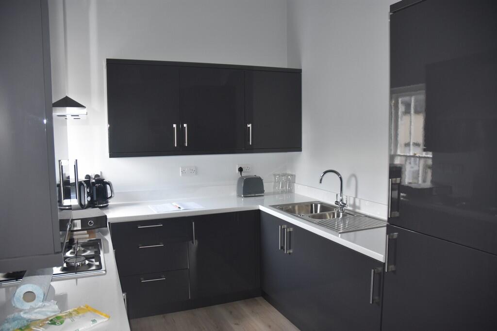 Apartment in Swansea, Carmarthen - View 3