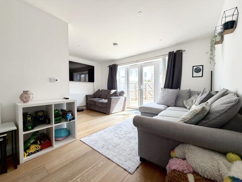 House in Burnham-on-Sea - More