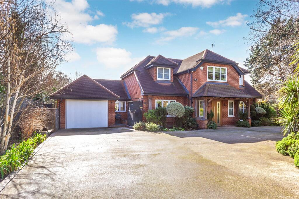 Main image of property: St. Andrews Road, Henley-on-Thames, Oxfordshire, RG9