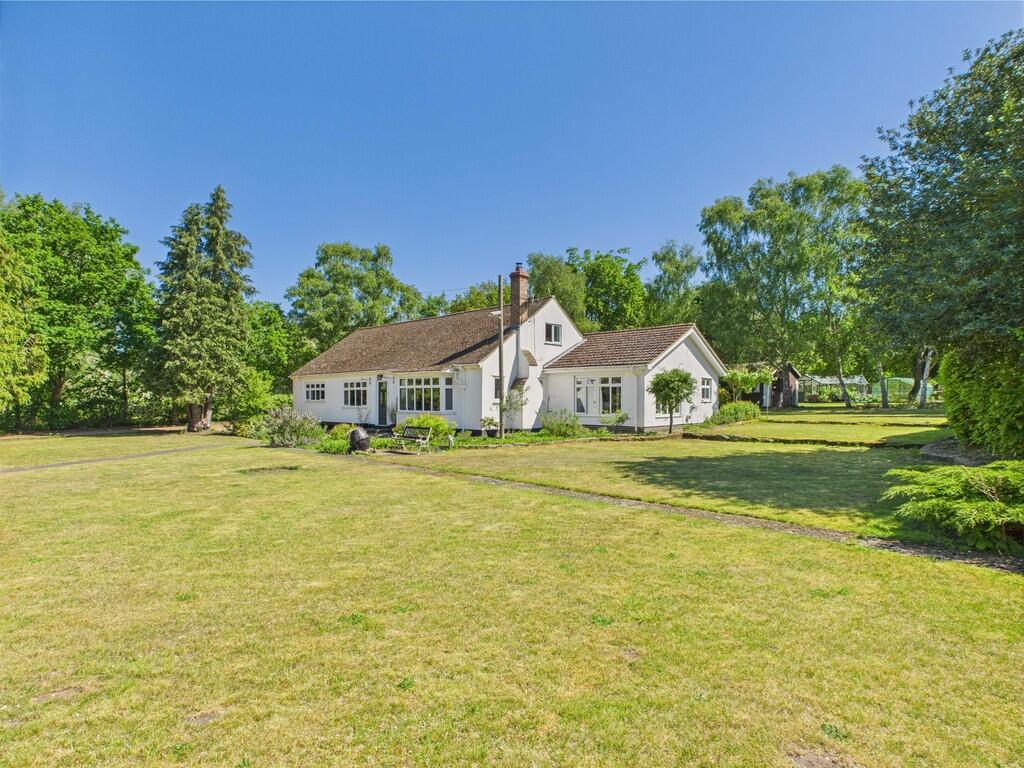 4-bed detached on Wellsyke Lane, Woodhall Spa, £925,000