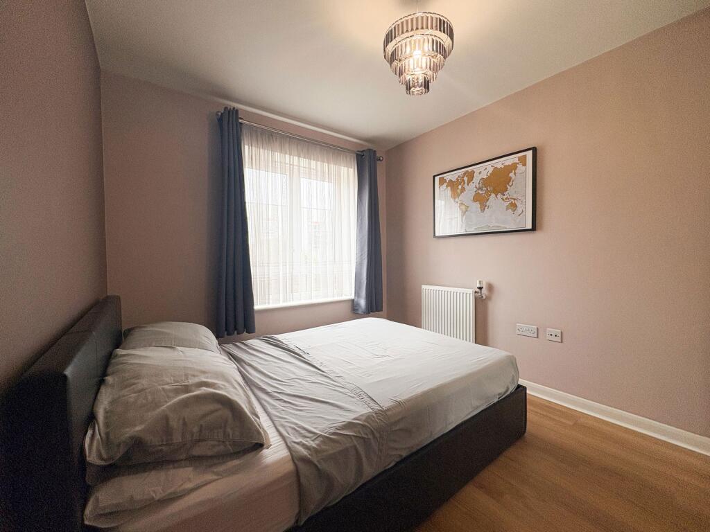 Apartment in London - View 5
