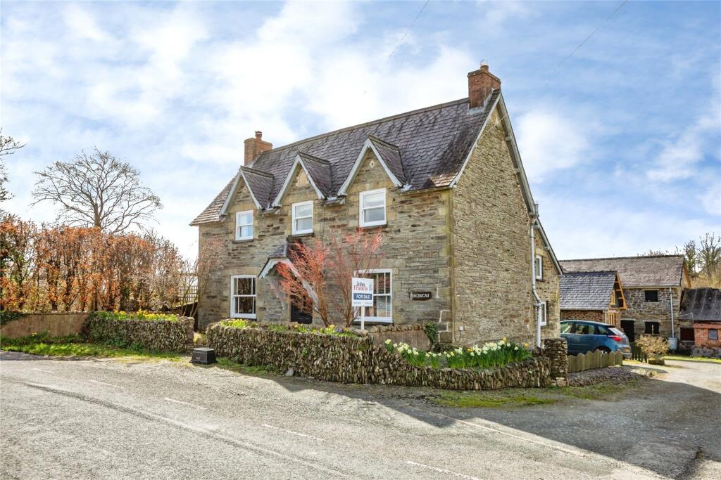 4-bed detached on Aberbanc, Penrhiwllan, Llandysul, Ceredigion, SA44, £347,500