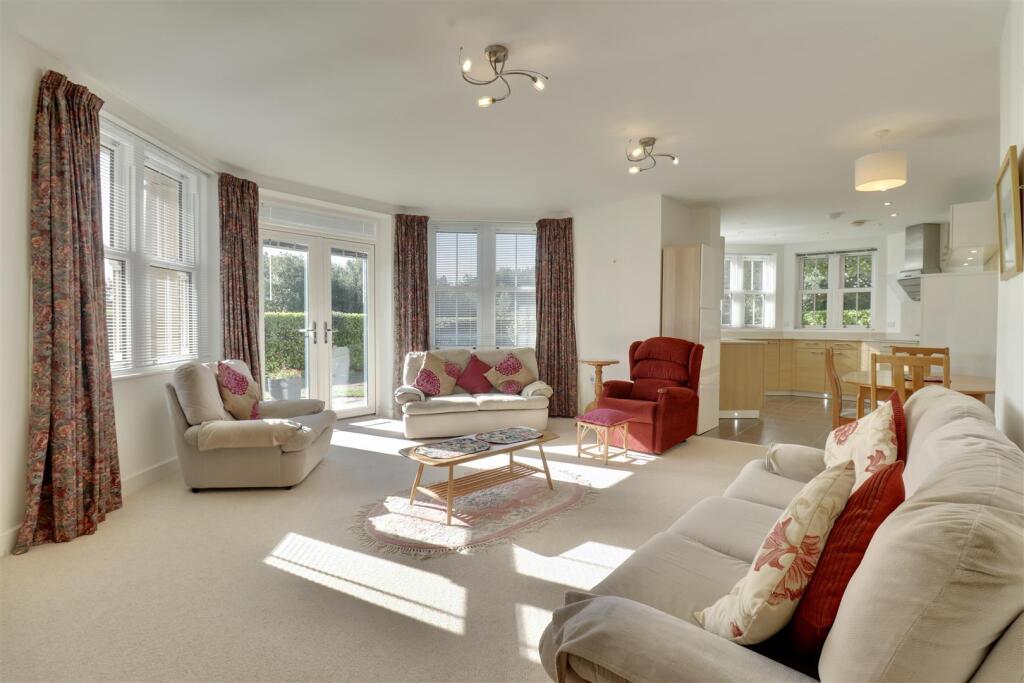 Monckton Road, Alverstoke, Gosport photo 2
