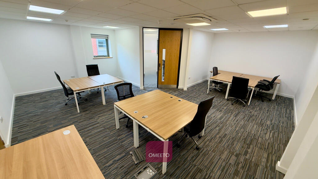 Office 121-123 to Rent