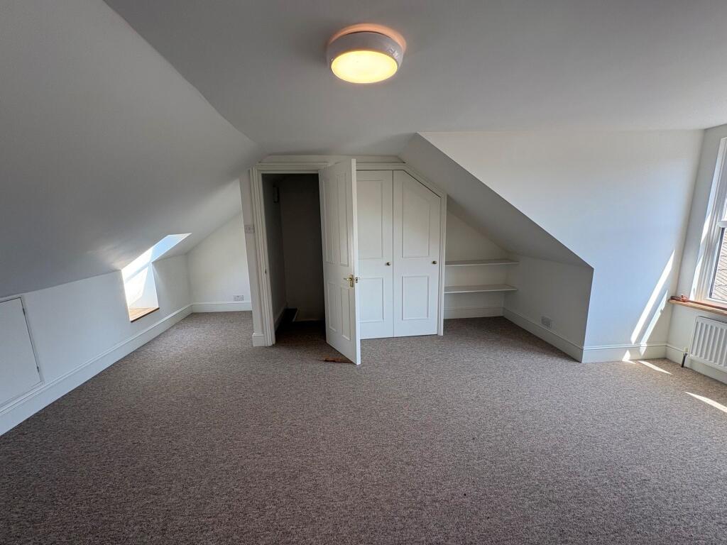 Apartment in Hove, Brunswick - View 5