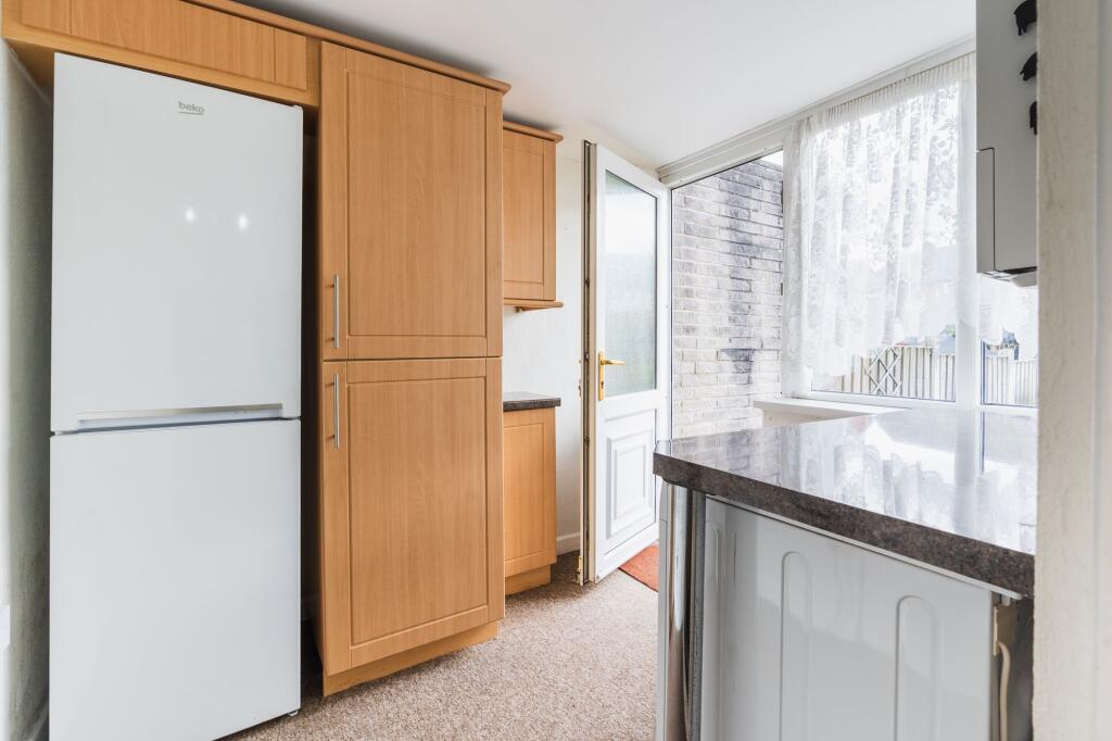 House in Sheffield, Woodhouse Mill, Woodhouse - More