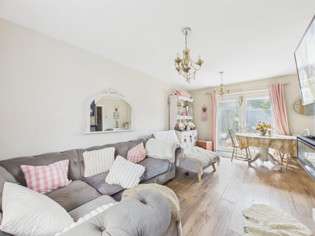 House in Bristol, Hartcliffe - View 3