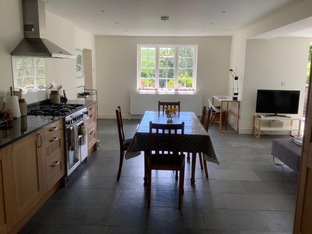 House in Brighton - View 5