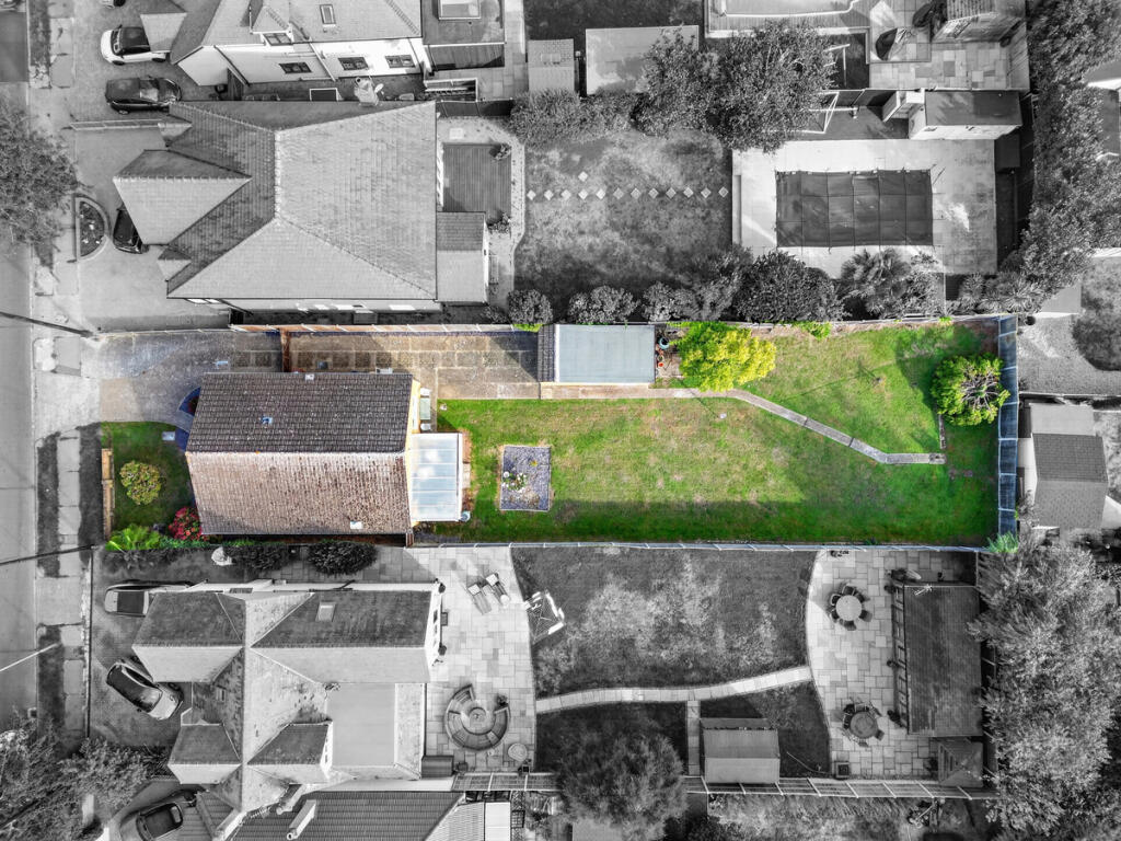 House in Southend-on-Sea - View 5