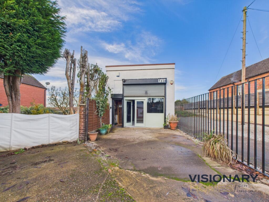 Main image of property: Tamworth Road, Amington, Tamworth, Staffordshire, B77