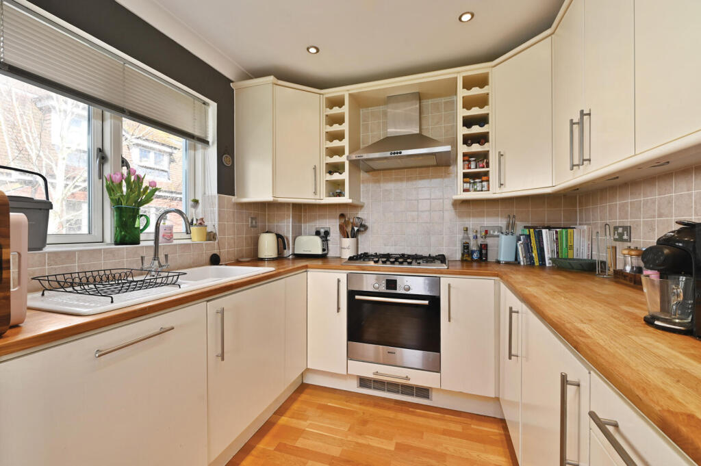 Western Barn Close, Rye, East Sussex photo 3
