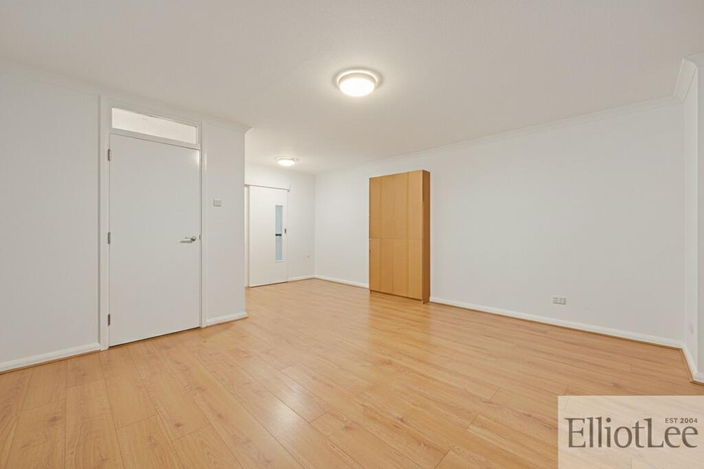 Corbins Lane, Harrow, HA2 - View 3