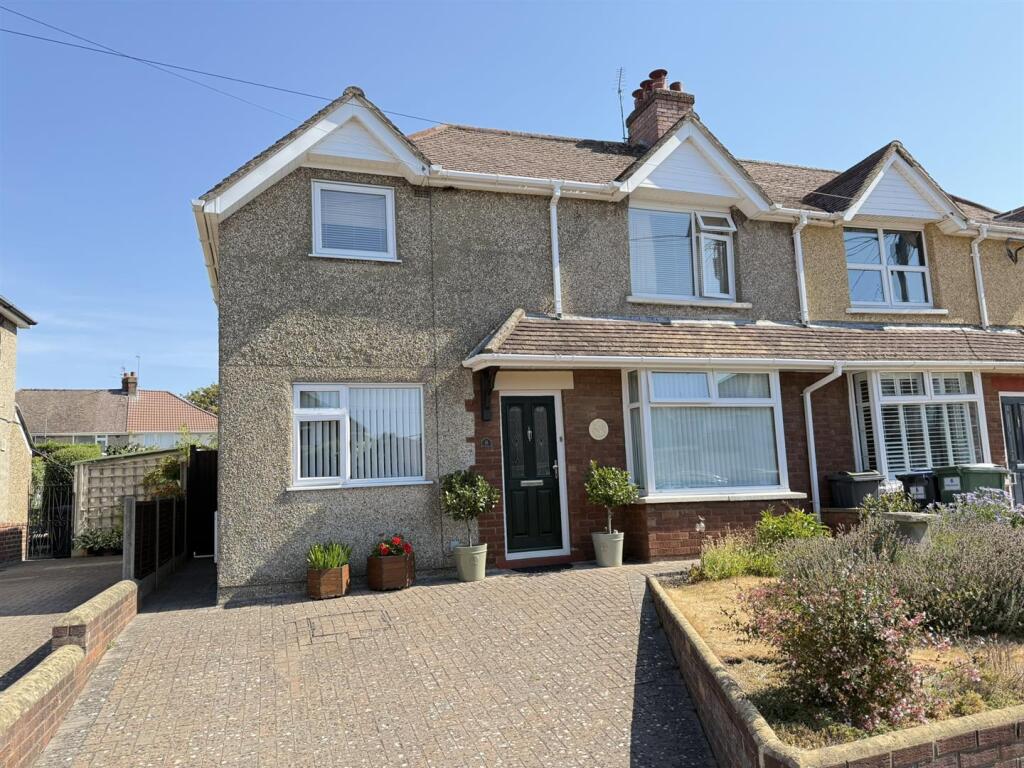 Main image of property: Park Avenue, Chippenham