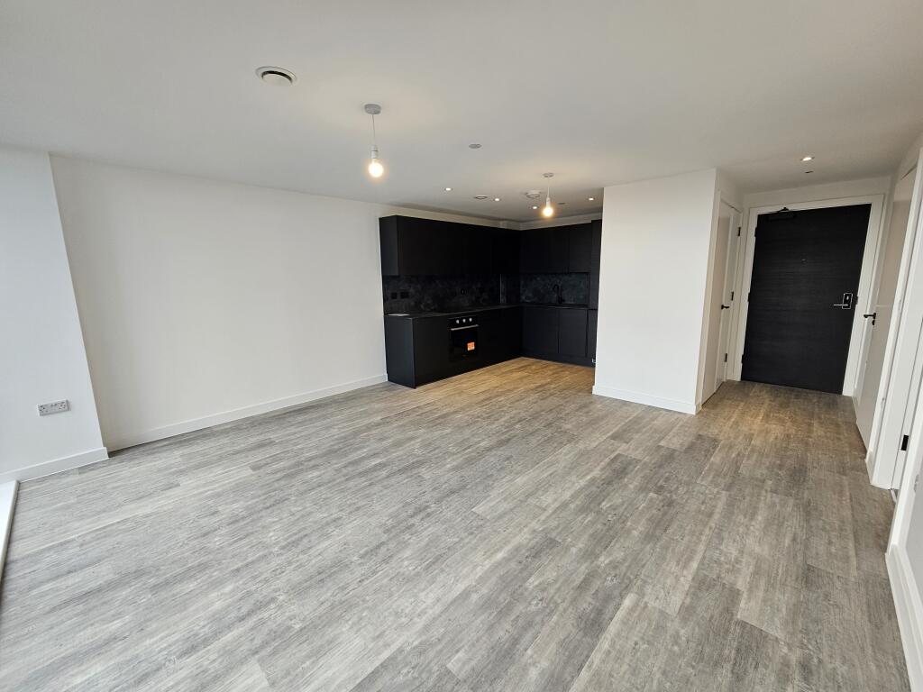 Apartment in Trafford, Greater Manchester - View 3