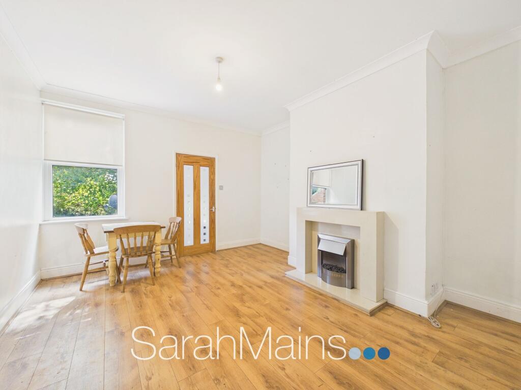 Apartment in Gateshead, Dunston Hill - View 2