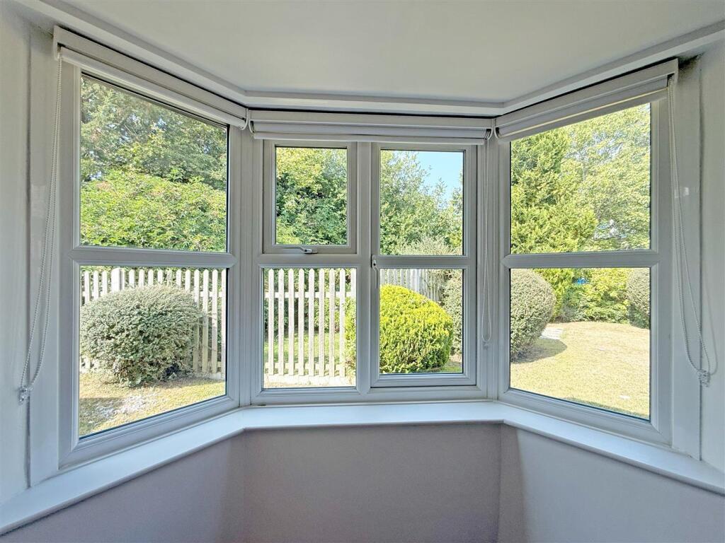 Mytton Oak Road, Shrewsbury photo 4