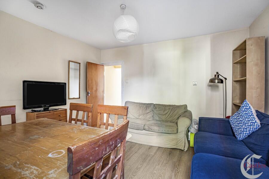 House in London - View 4