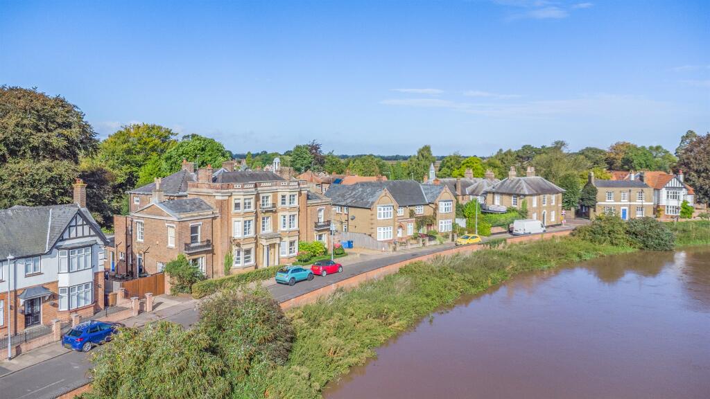 North Brink, Wisbech