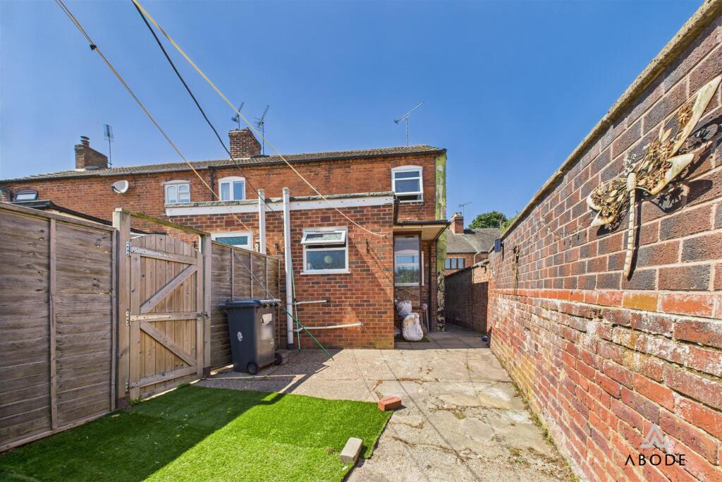 Monk Street, Tutbury, Burton-On-Trent photo 3