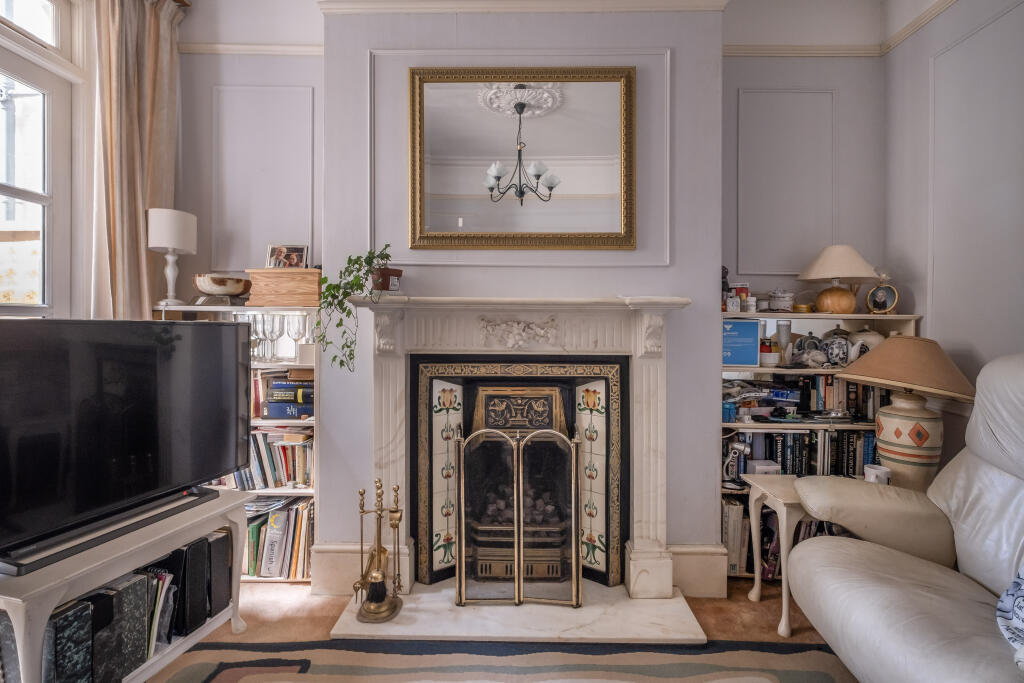 House in London - View 4