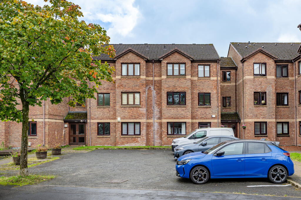 Main image of property: 64 Mahon Court, Moodiesburn, Glasgow, G69