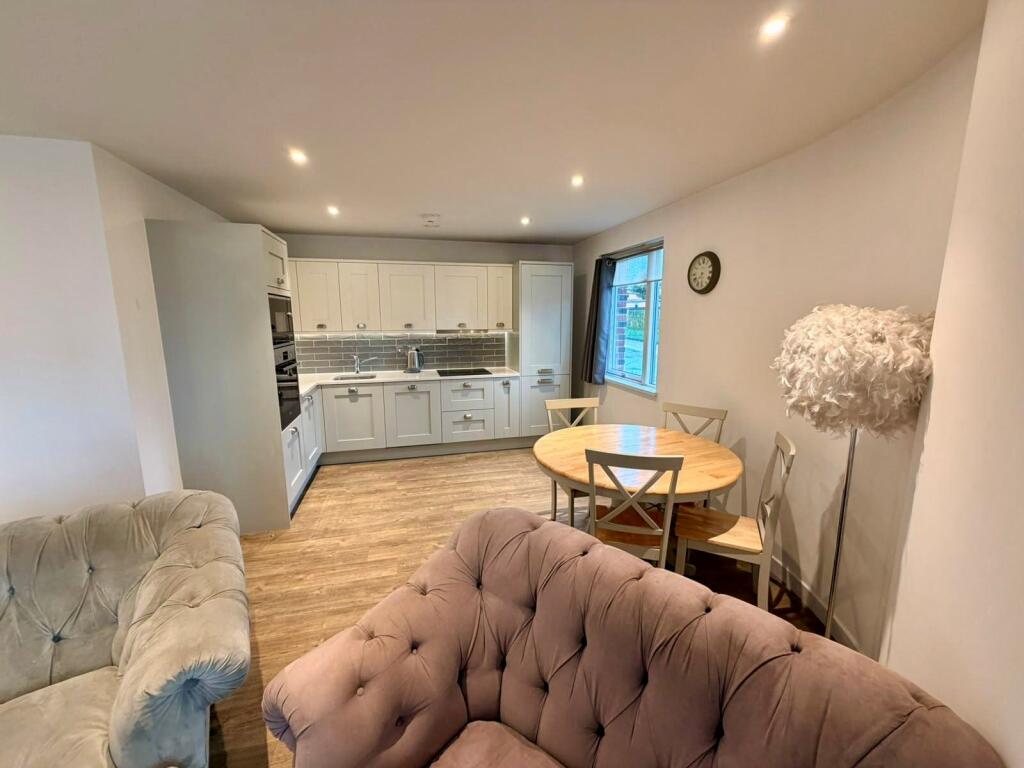 Apartment in York, Layerthorpe - View 5