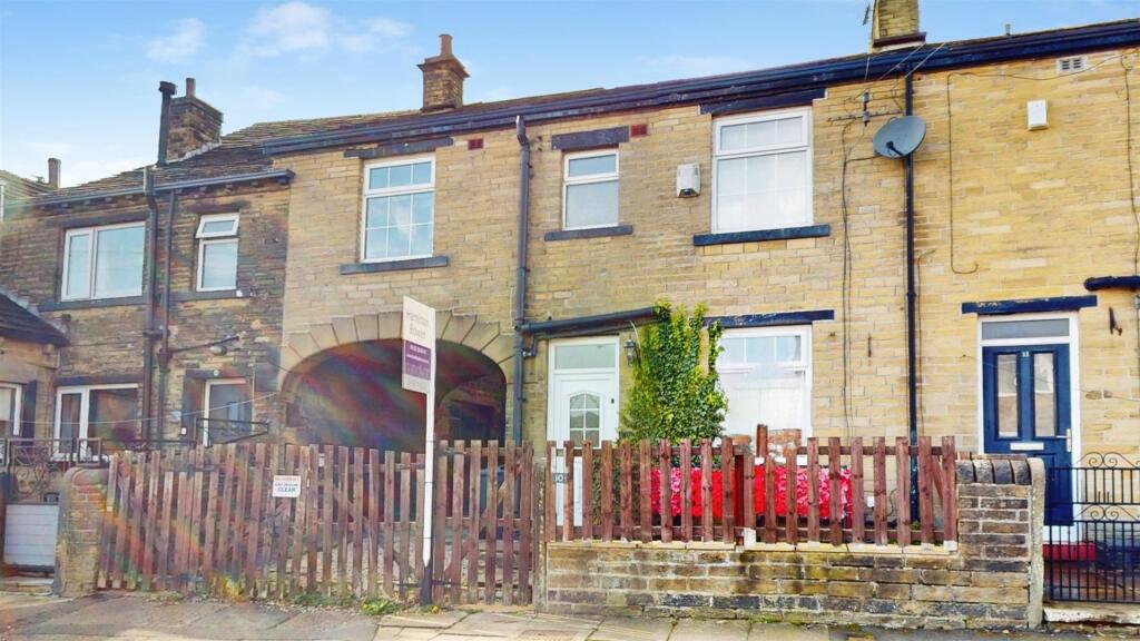 Main image of property: Moor Top Road, Low Moor, Bradford