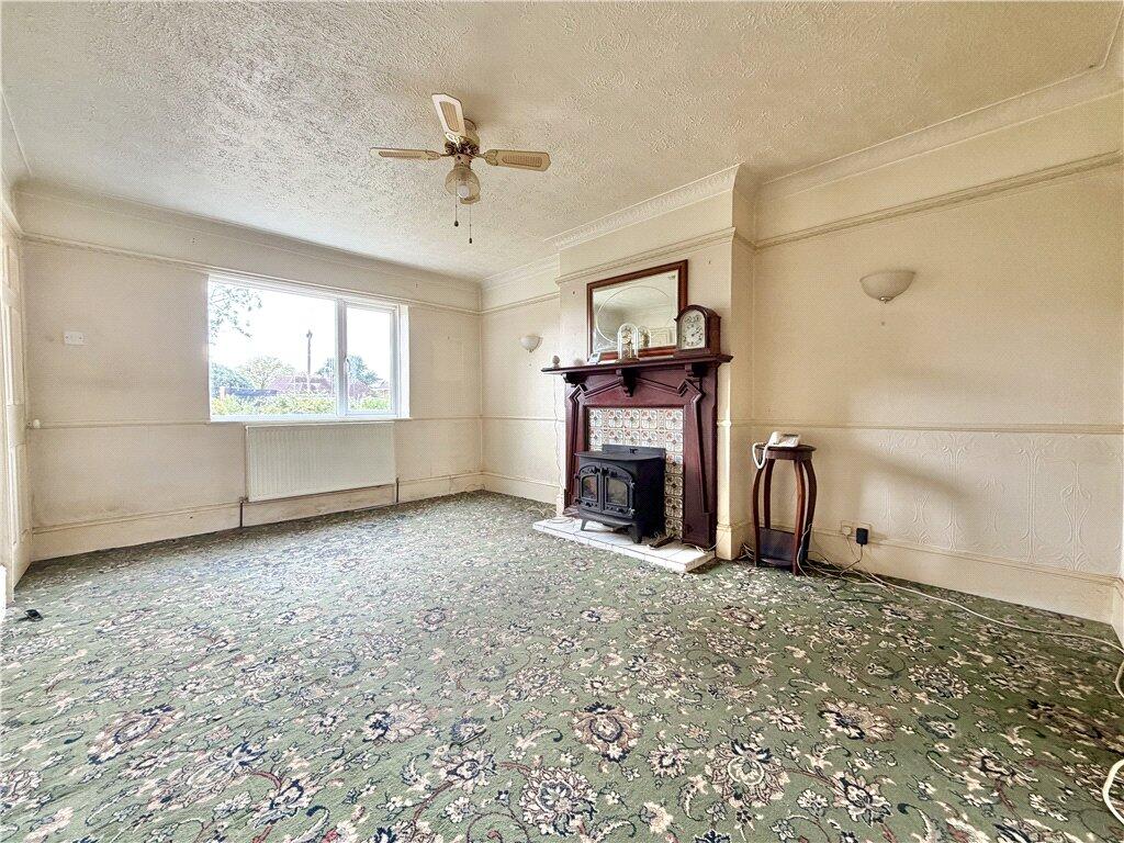 House in Southampton - View 4