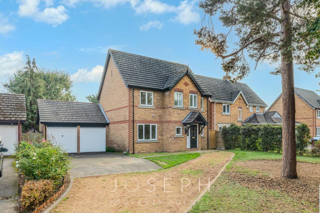 Main image of property: Cherry Lane Gardens, Ipswich, IP4