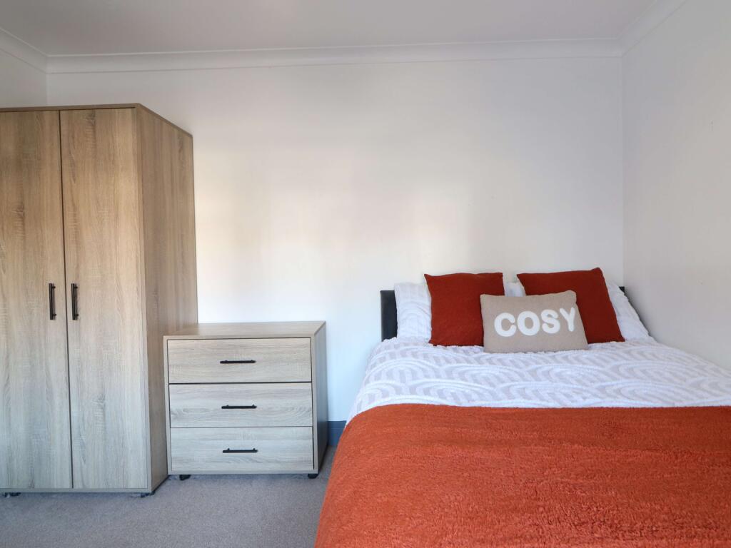 Main image of property: Balfour Road