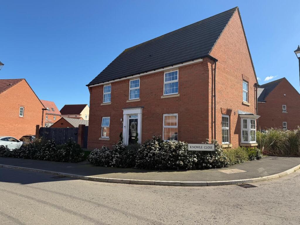 4-bed detached on Sinderby Lane, Nunthorpe, Middlesbrough, £380,000