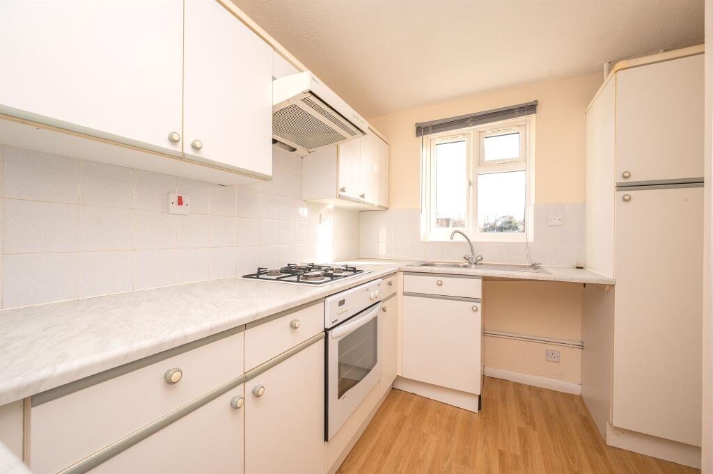 House in Desborough, North Northamptonshire - View 2