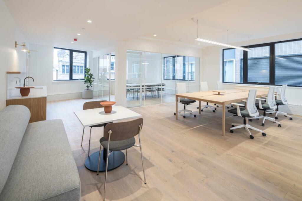 Main image of property: 42 Charterhouse Street, Farringdon, London, EC1M 6JN