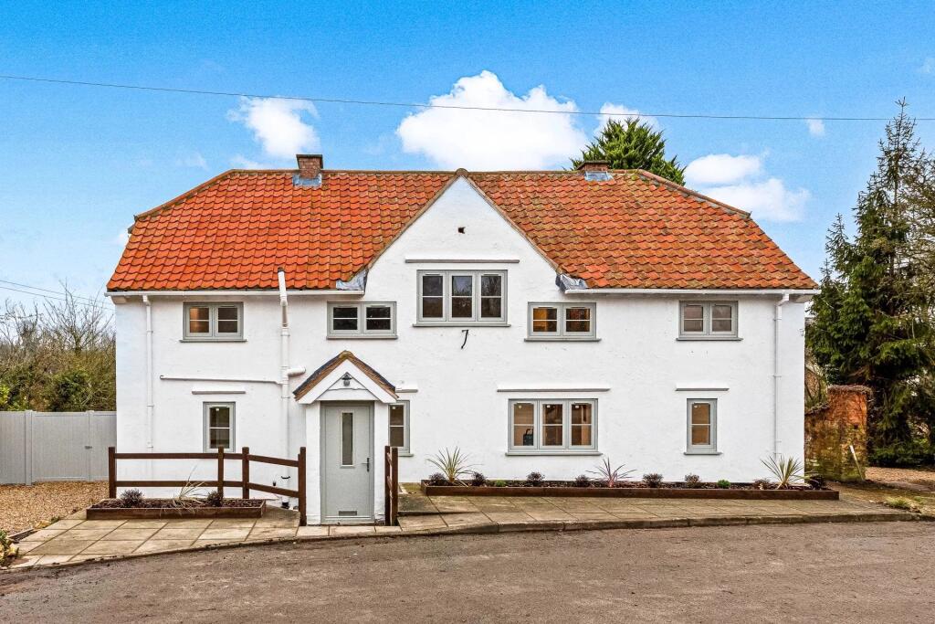 Main image of property: Old Barn Inn, Glooston, LE16