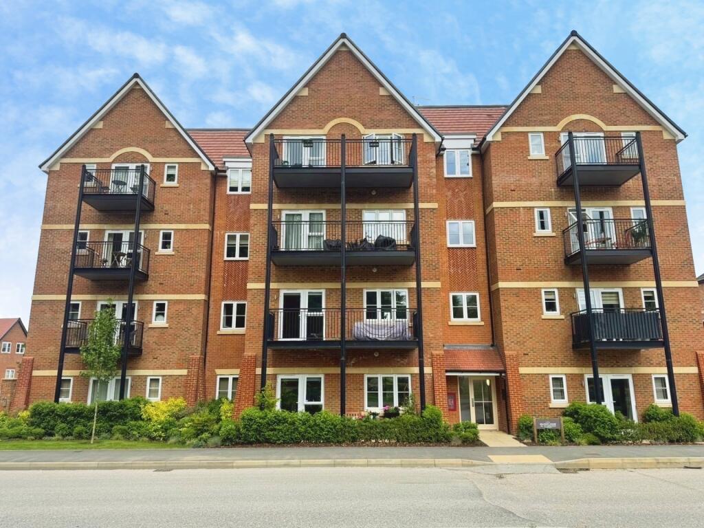 Main image of property: Aspen Road, High Wycombe, Buckinghamshire