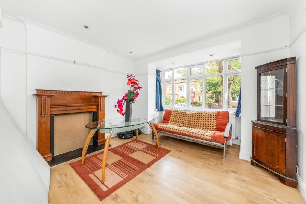 Main image of property: Poplar Walk, Herne Hill, London, SE24