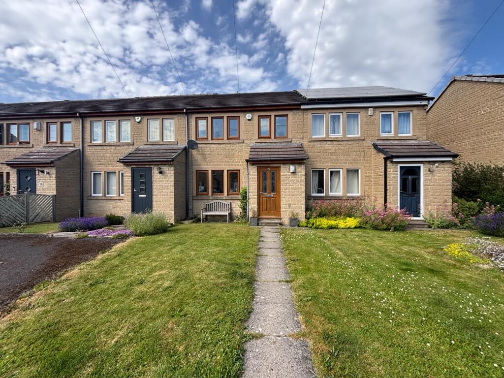 Main image of property: Cotswold Mews, Kirkburton, HUDDERSFIELD