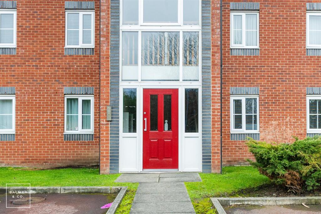 Phaeton Close, Atherton, M46 photo 4