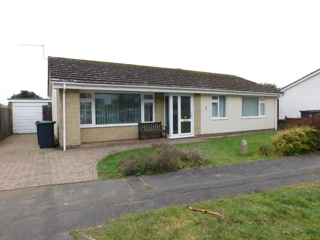 3-bed bungalow on Orford Close, Christchurch, £479,950