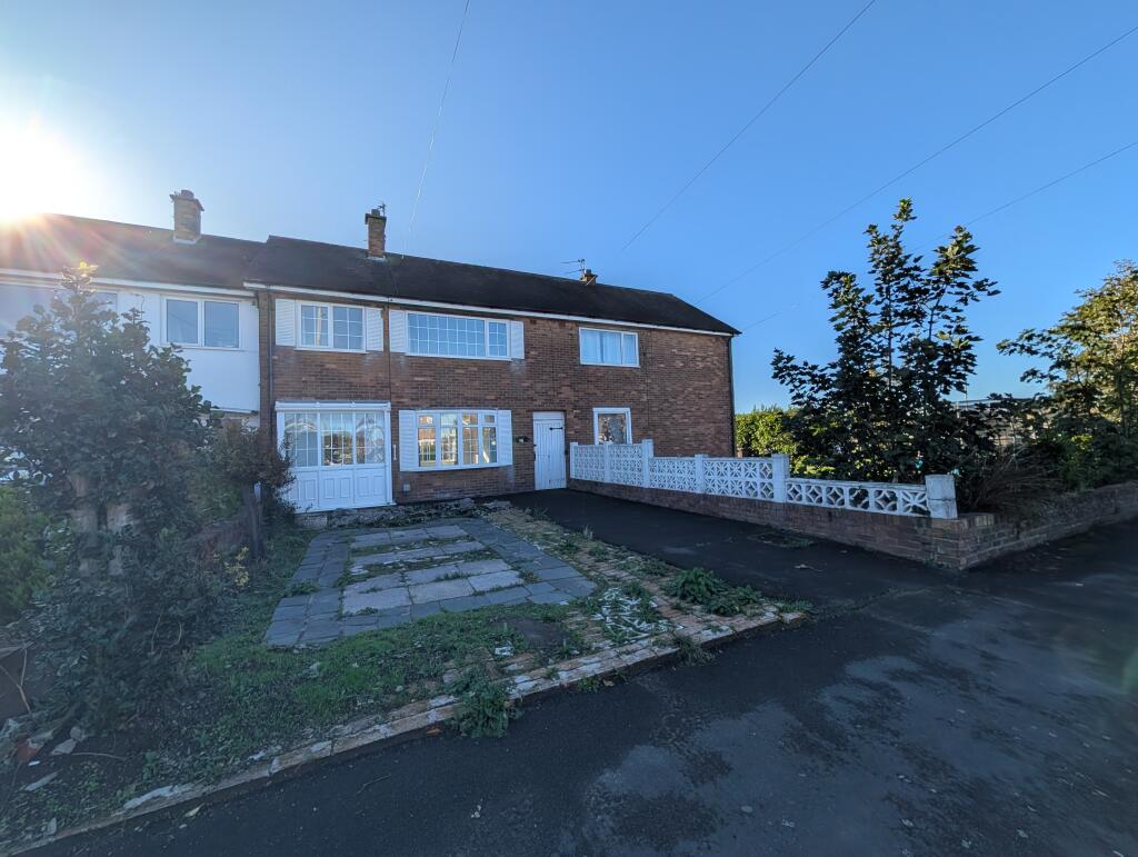 3-bed house on 98 St Leonard's Road East, St Anne's FY8 2HL, £165,000